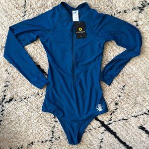 Body glove blue long sleeve bathing suit Chanel paddle suit